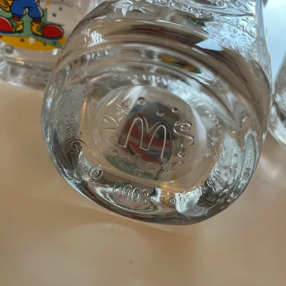 Vintage - Disney glass set from McDonalds year 2000 (24 years old) - Picture 4 of 4